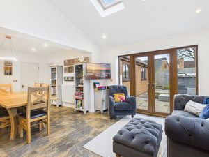 Dining/ Family area- click for photo gallery